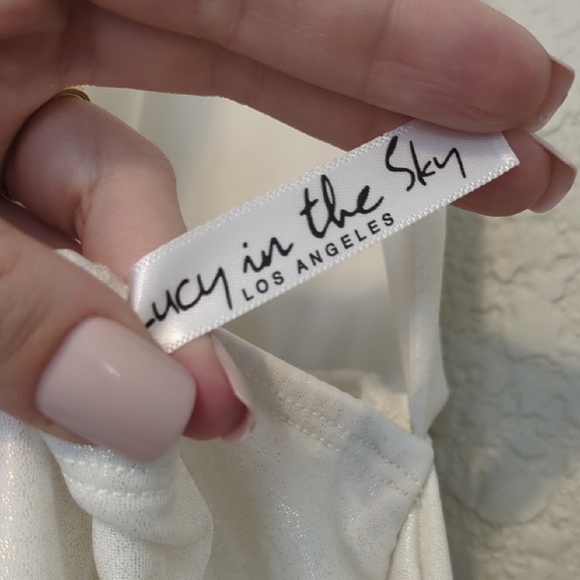 Lucy in the Sky Dani Venezia ivory gold backless sleeveless wrap mini dress - Picture 5 of 6